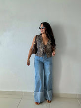 Load image into Gallery viewer, Leopard Denim Top
